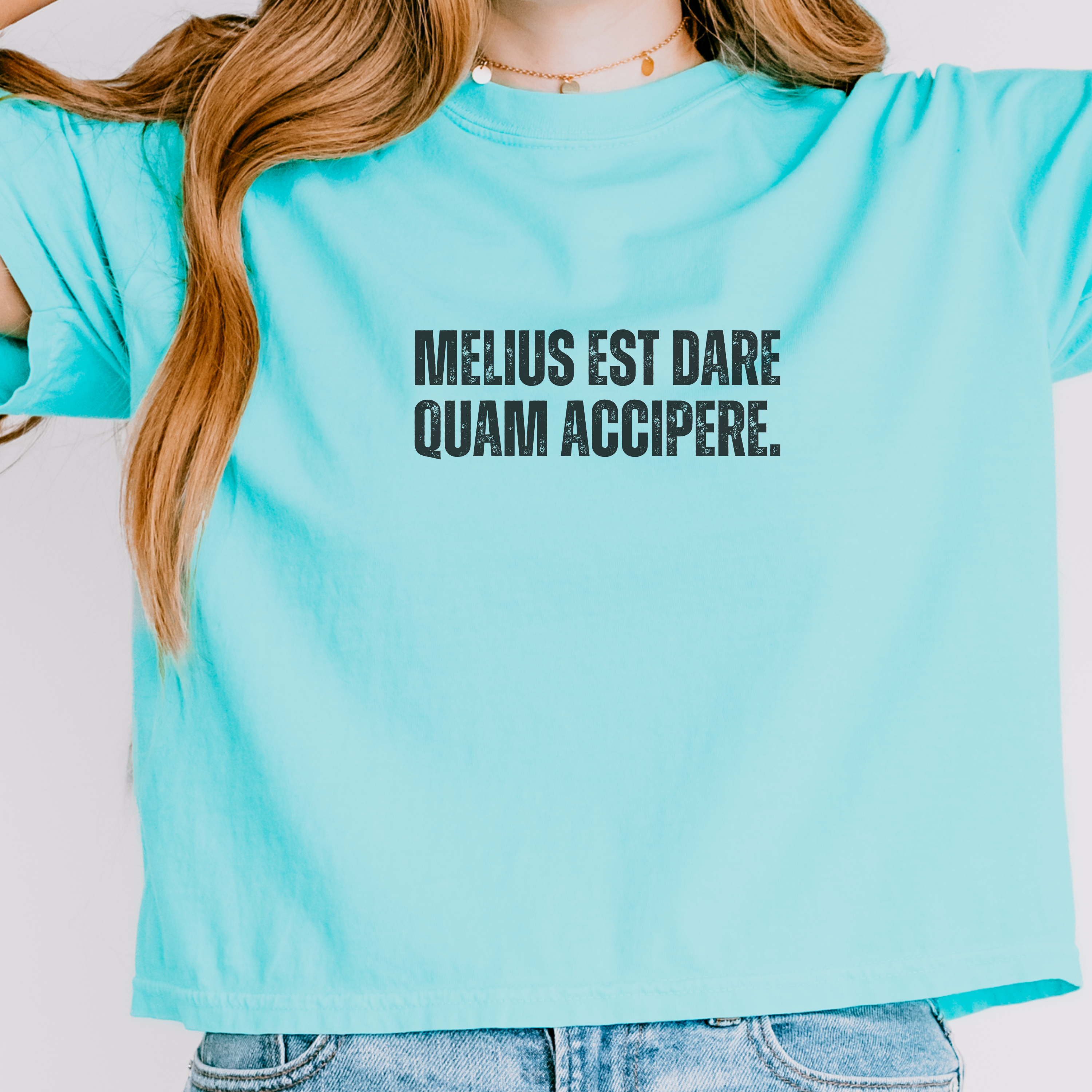 Giving Quote "Melius Est Dare Quam Accipere" Tee | Boxy Gift T-Shirt - Mythos Design