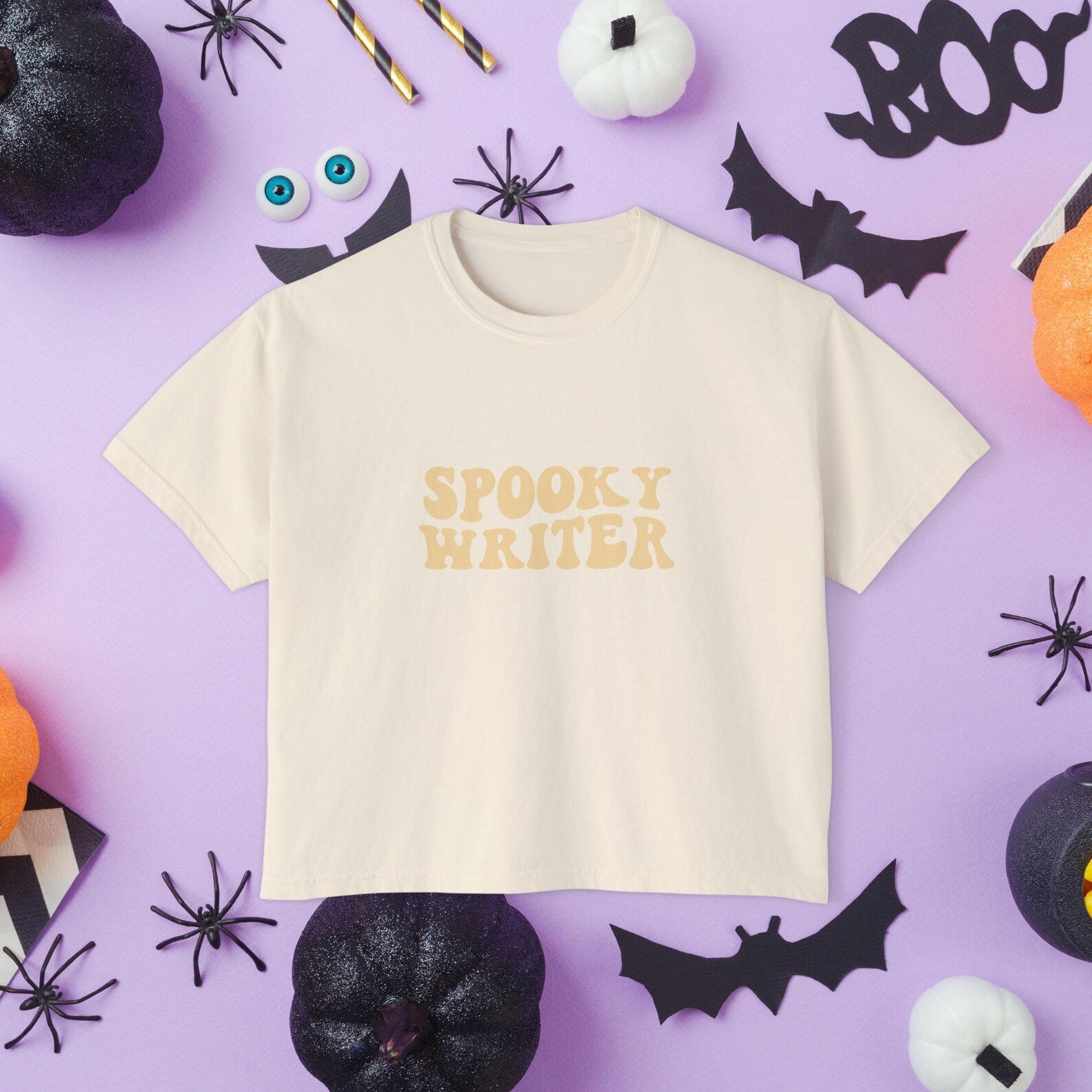 Spooky Writer Boxy T-Shirt | Monochromatic Retro Art Tee - Mythos Design